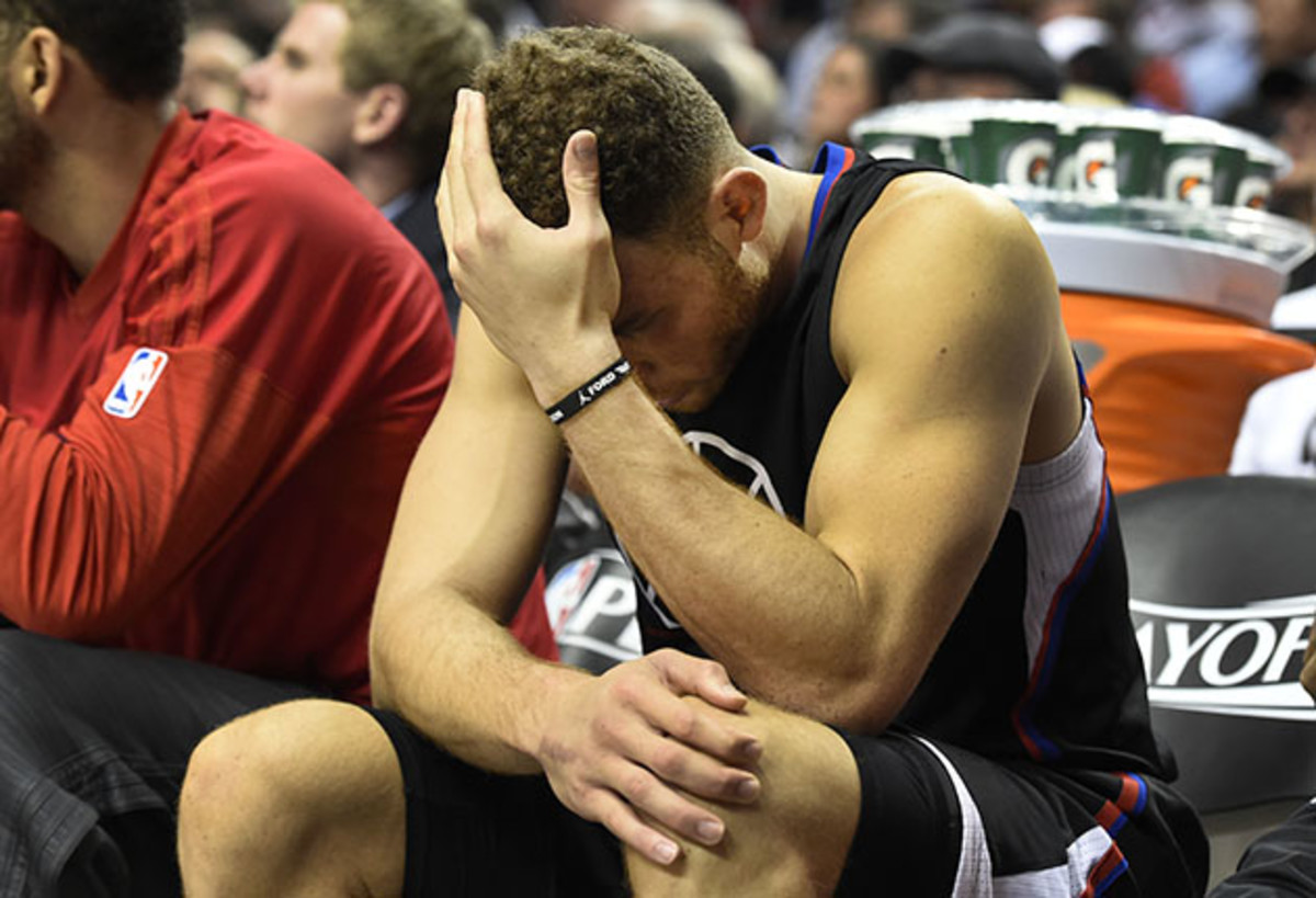 blake_griffin_bench_1.jpg